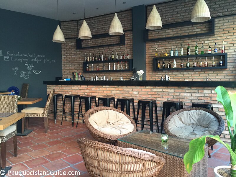 unique lounge and hookah on phu quoc