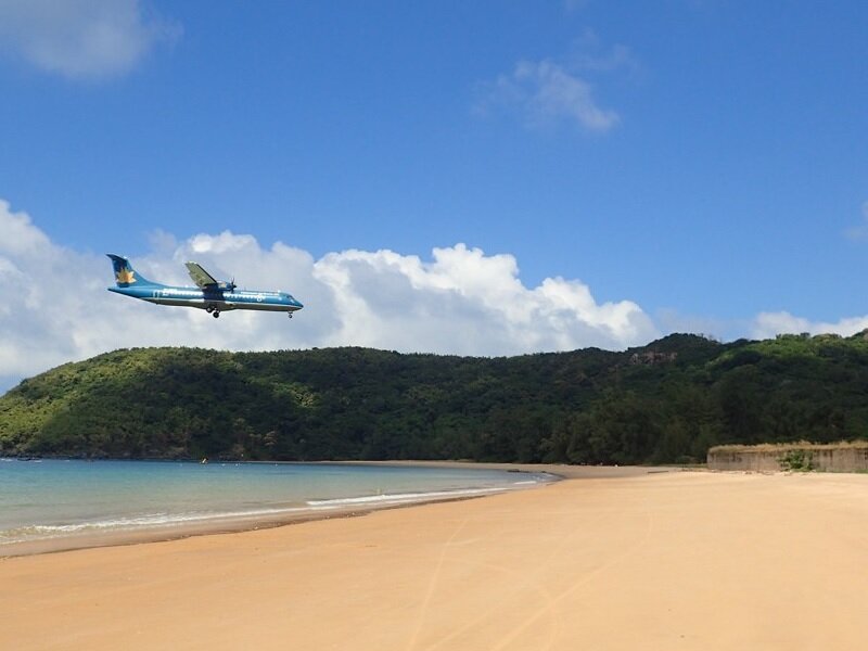 Con Dao Island by plane