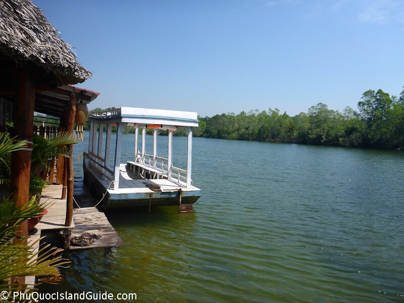 cua can river tour