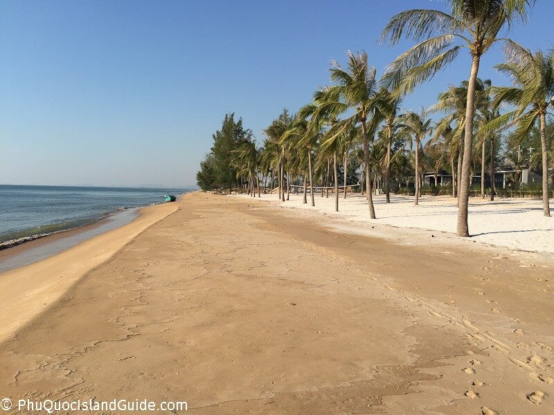 long beach on phu quoc island